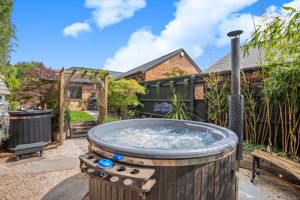 Photo 29- click for photo gallery